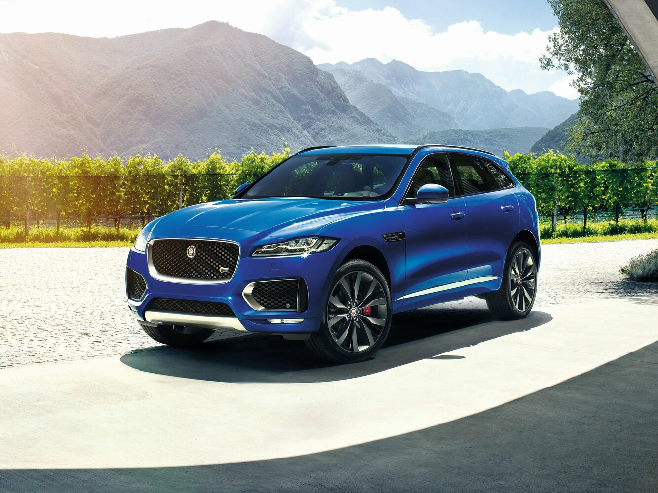 двигатель для Ягуар F-Pace 