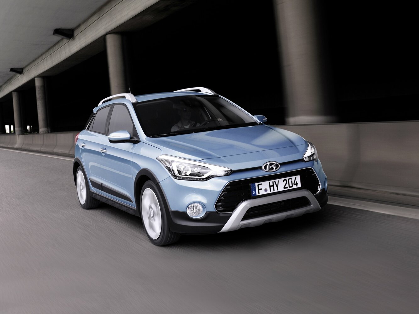 i20