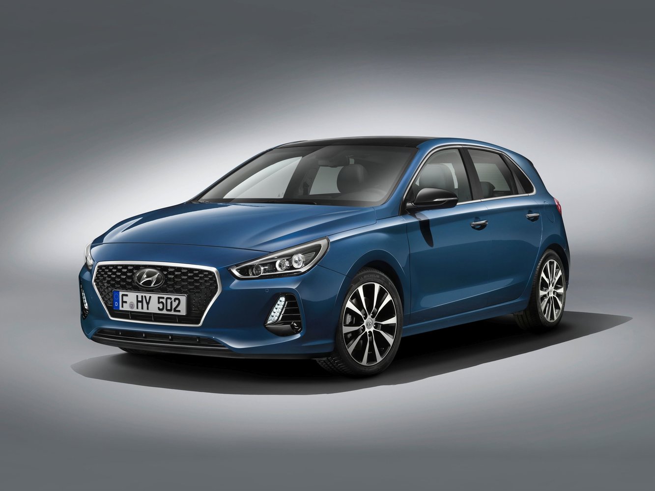 i30