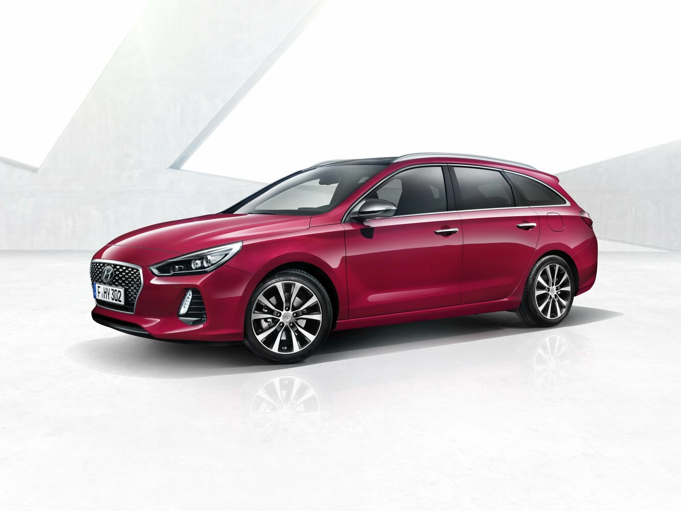 i30