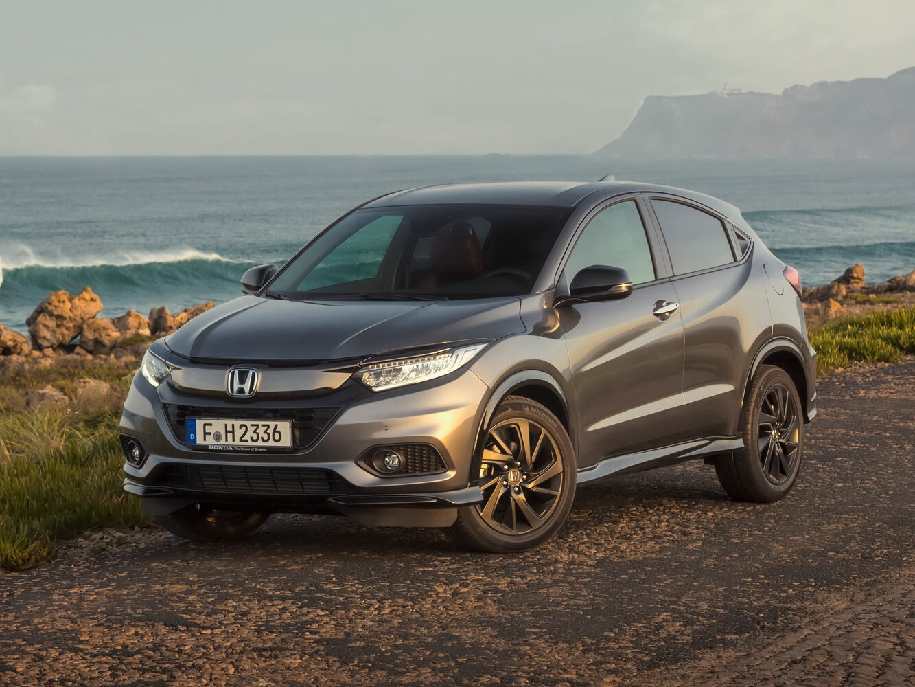 HR-V