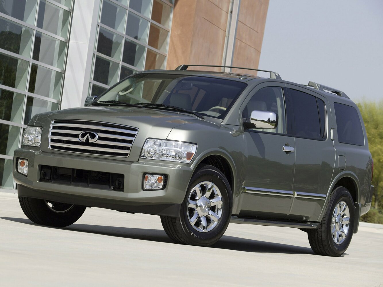 QX56