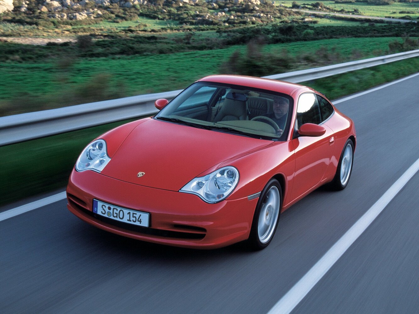 911