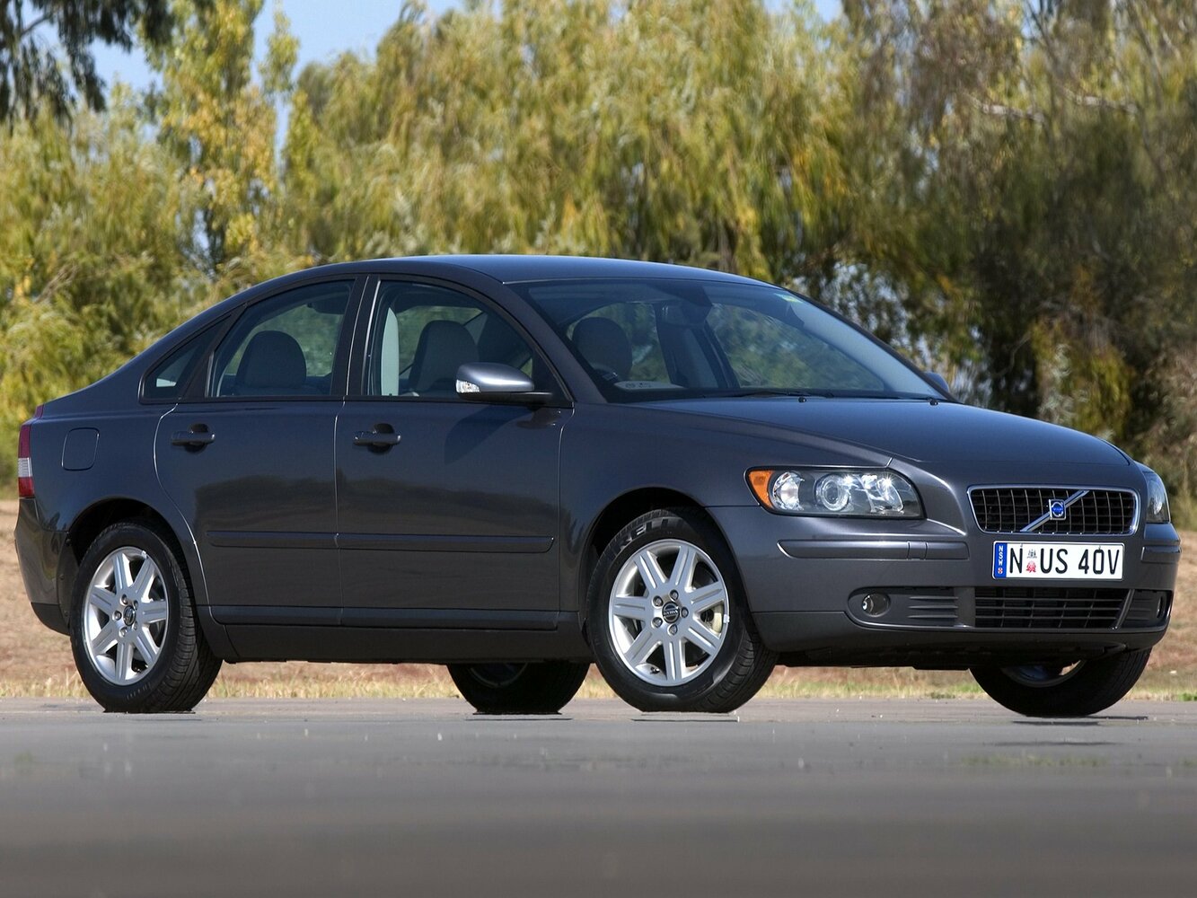 S40