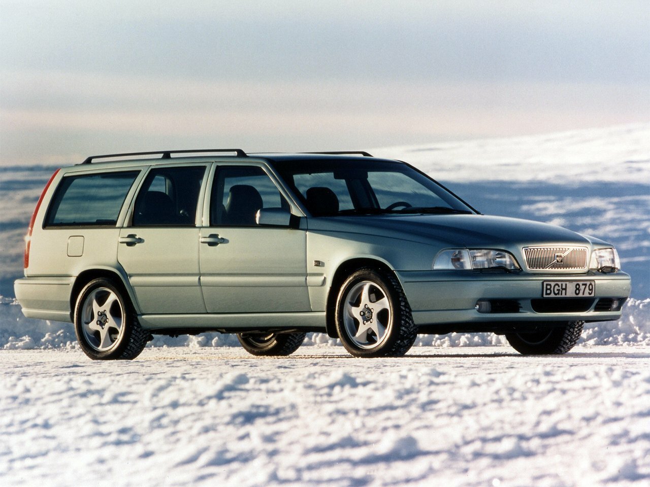 V70