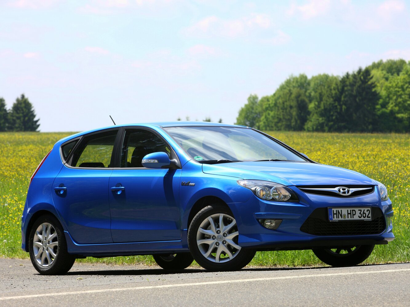 i30