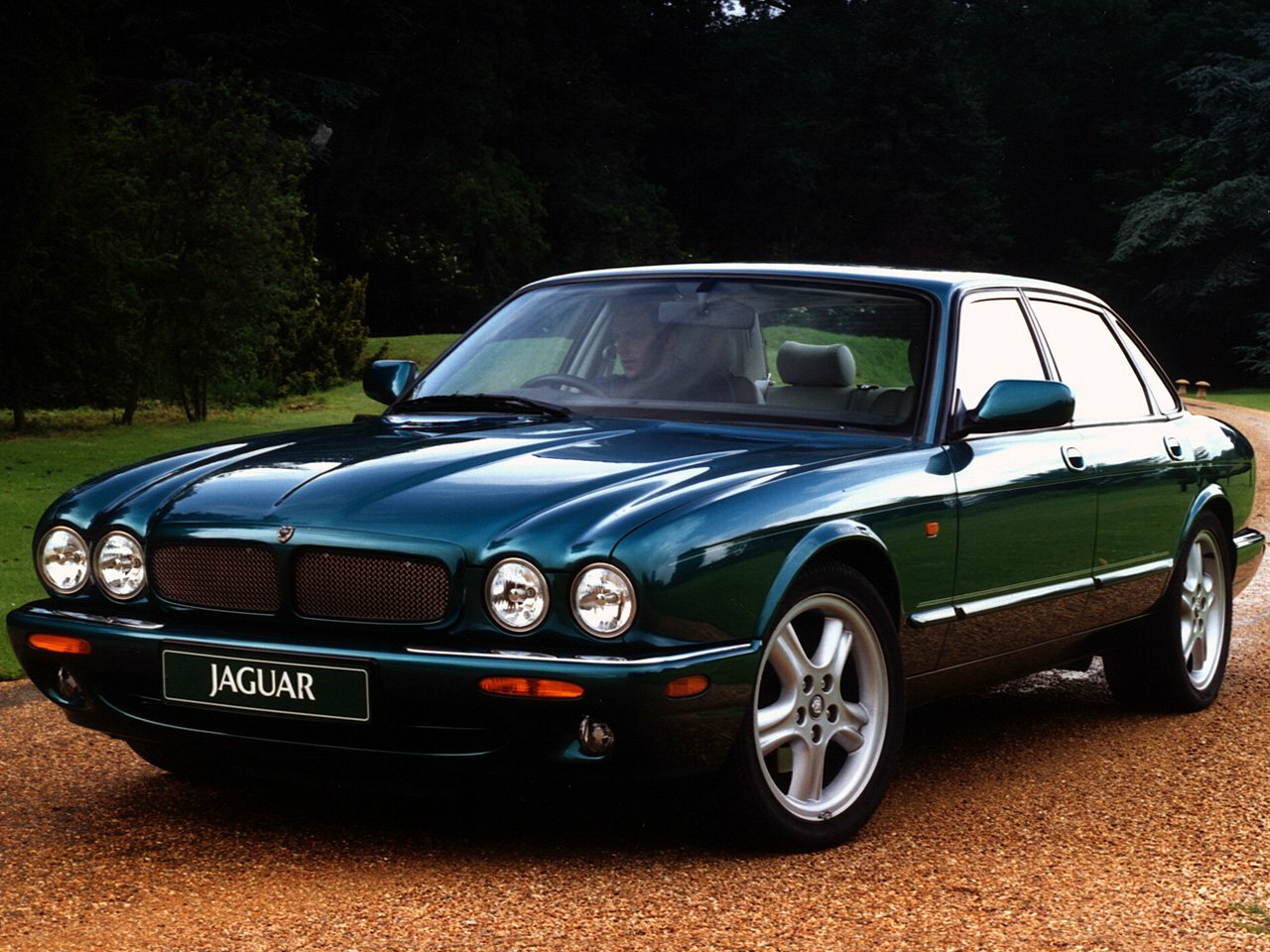 XJR