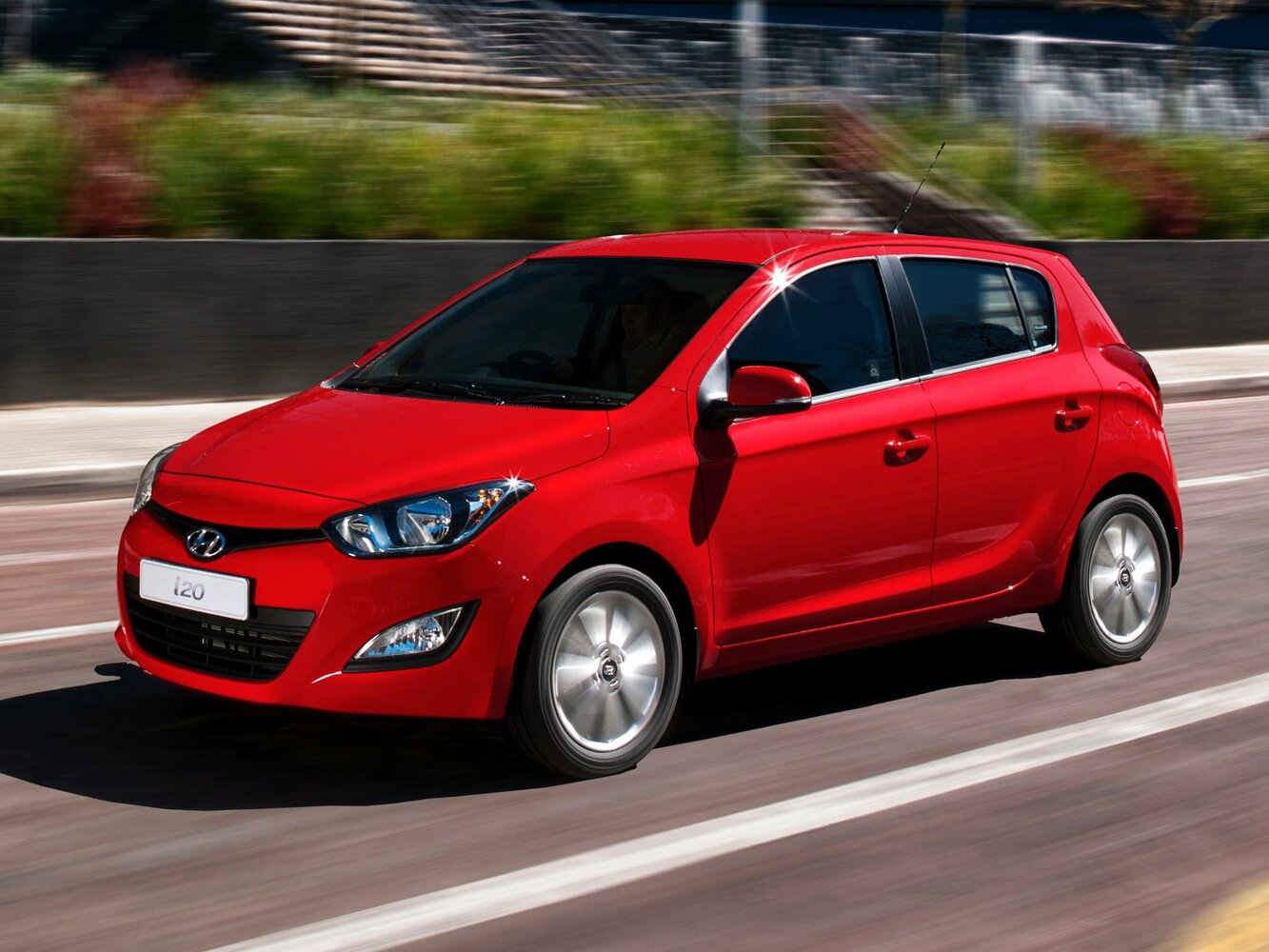i20