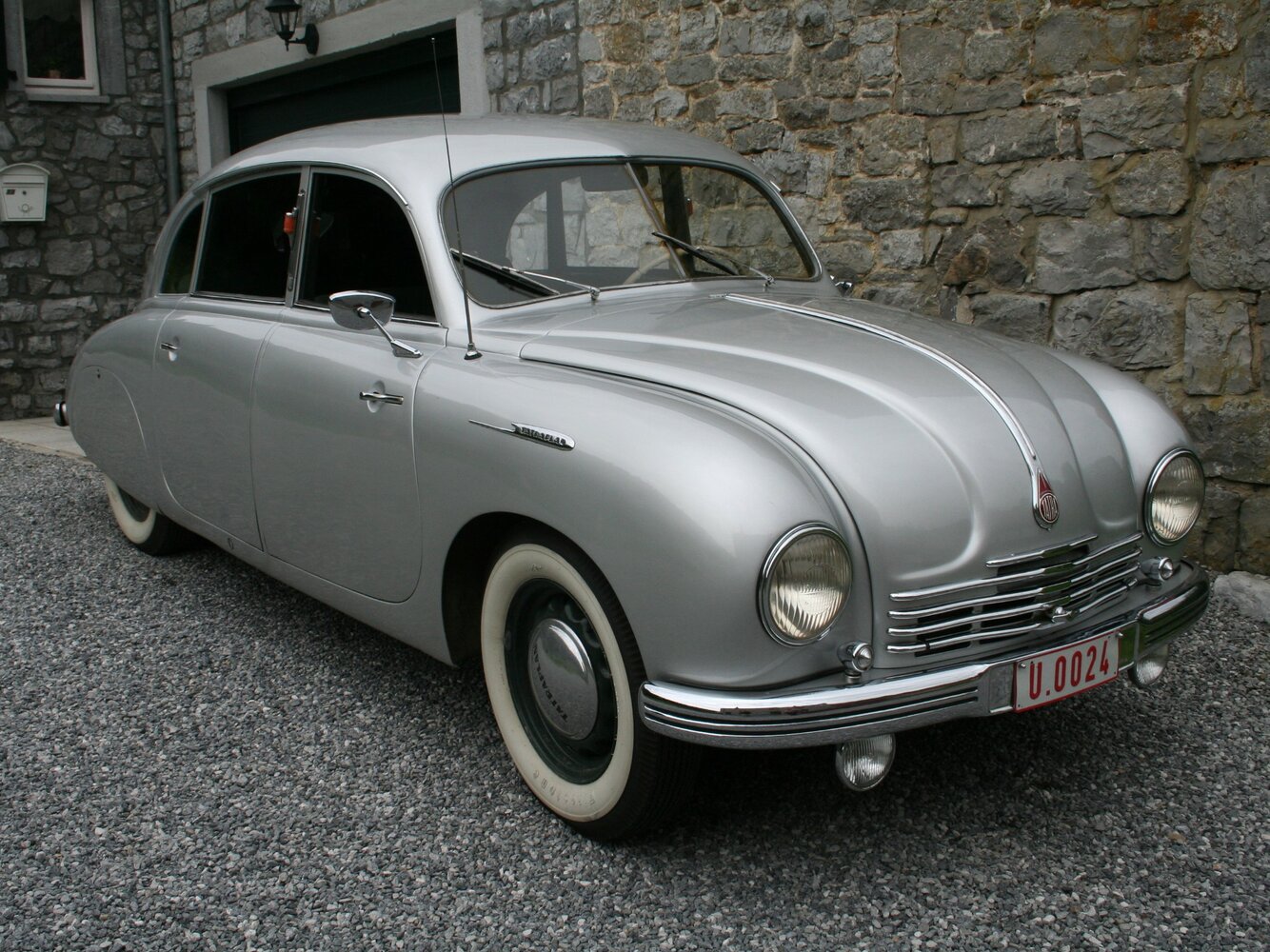 т600